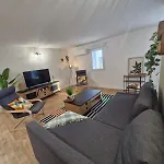 Rez-de-jardin Moderne & Lumineux Avec Clim Apartment *