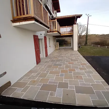 Rez-de-jardin Moderne&lumineux Avec Clim Appartement